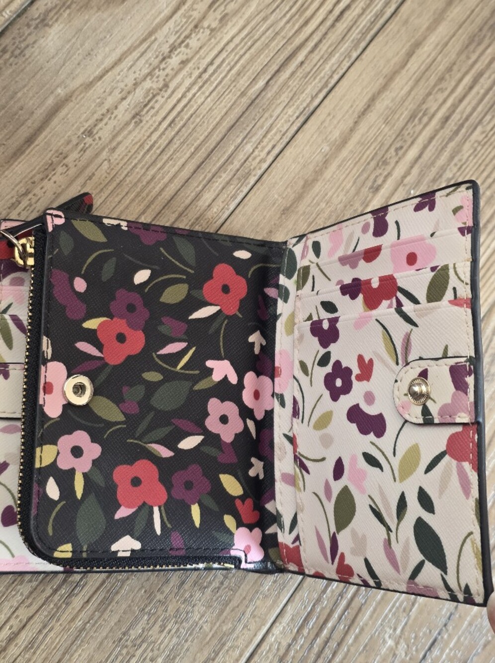 Kate Spade Laurel Way Boho Floral Dally Tote + Wallet - Picture 7 of 14